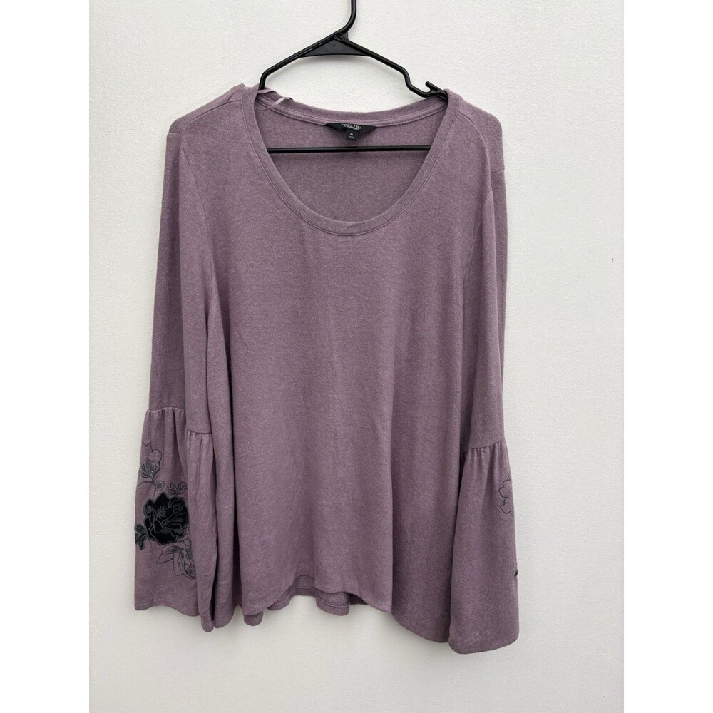 Simply Vera Wang Women’s Blouse 3/4 Bell Sleeve Scoop Neck PURPLE LAVENDER XL - Picture 2 of 12